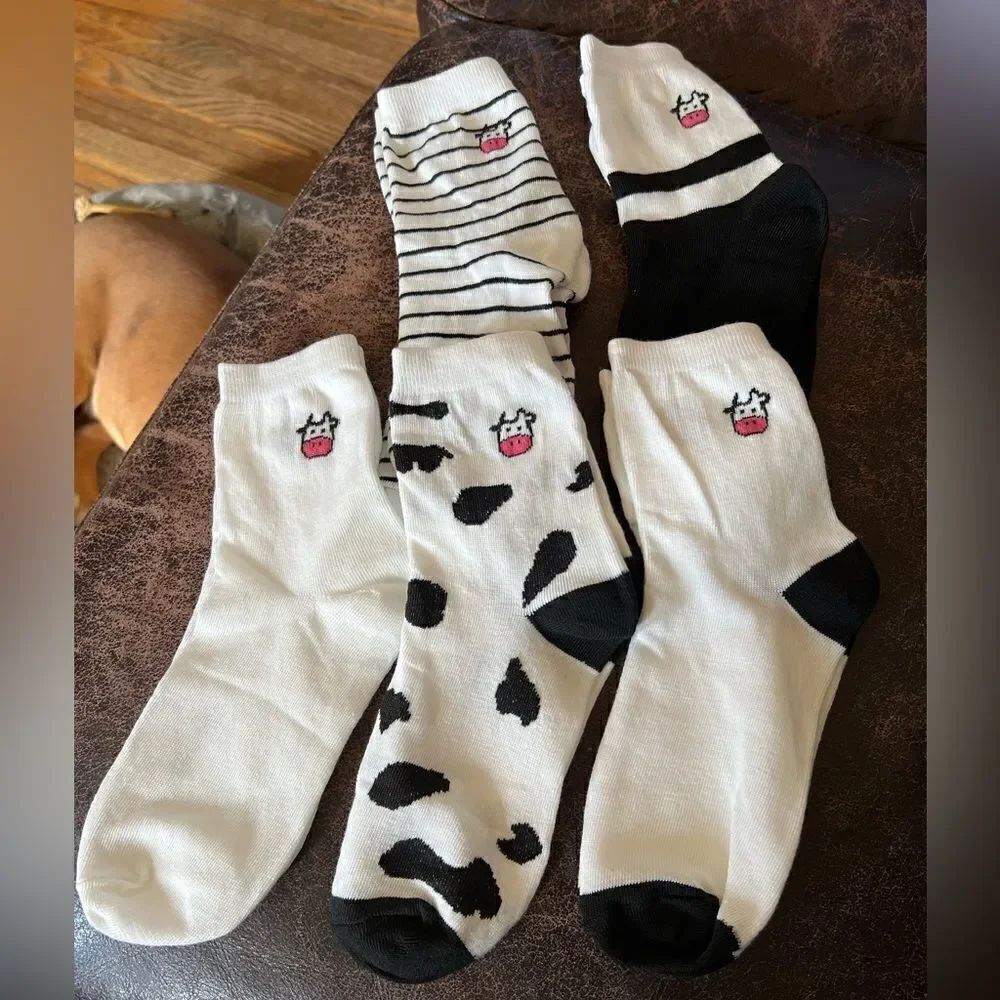 Adorable Cow Novelty Ankle Socks 5 Pair Set